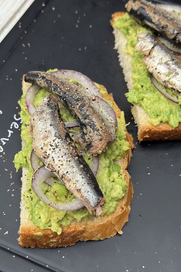 Quick Avocado and Canned Sardine Sandwich Recipe