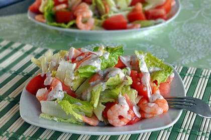Shrimp Salad with Lettuce and Tomatoes