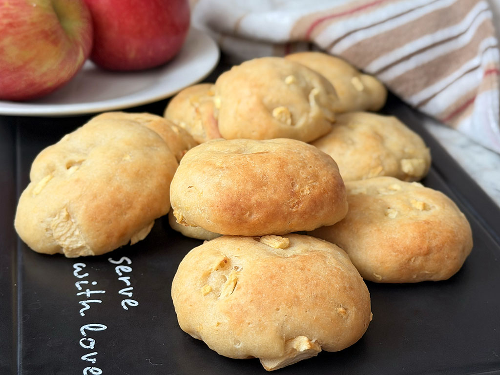 Soft Apple & Farmer’s Cheese Cookies